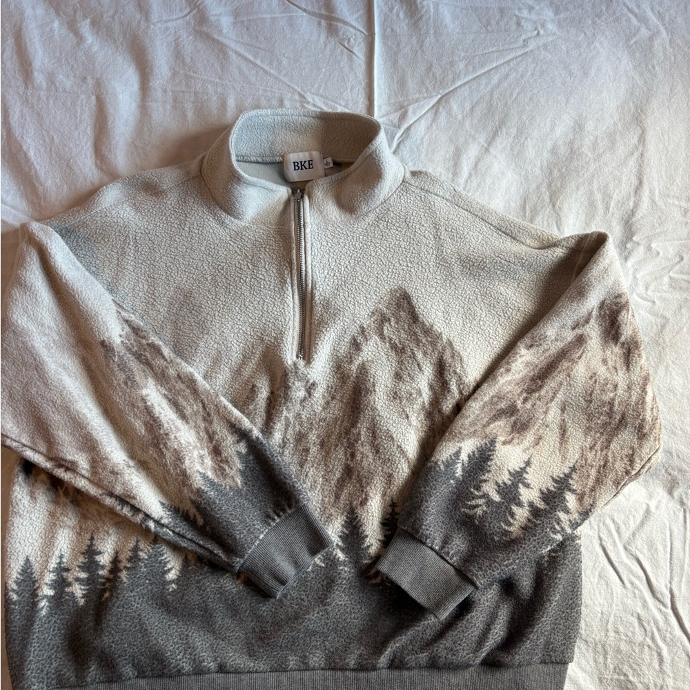 BKE Cream and Gray Zip-Up Sweater